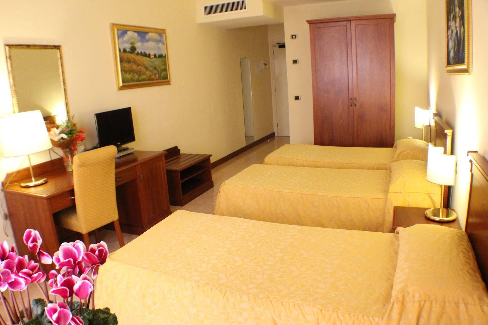Certosa Hotel 밀라노 외부 사진