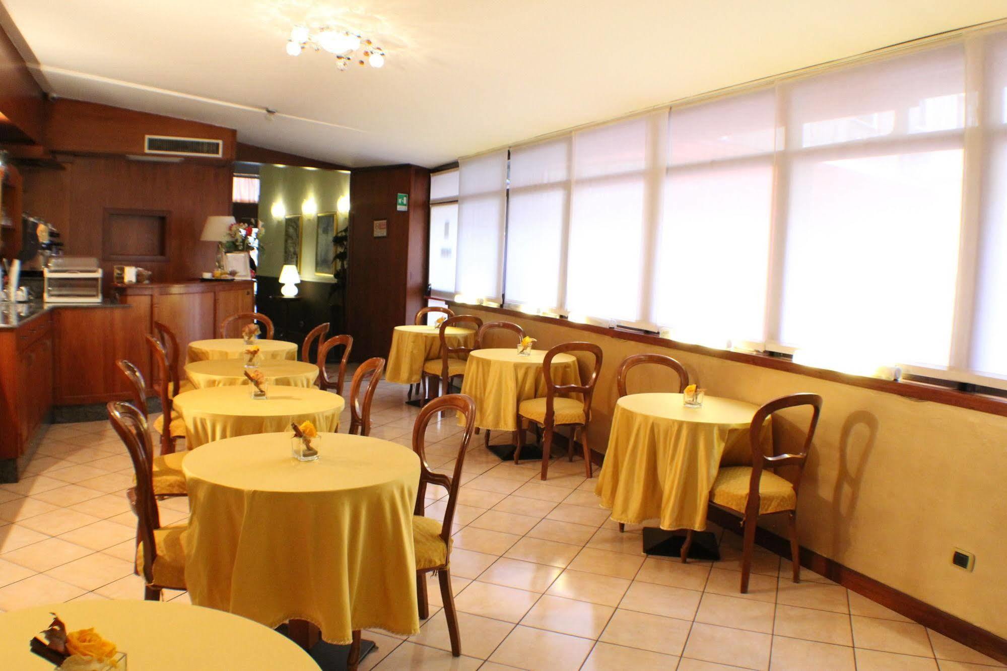 Certosa Hotel 밀라노 외부 사진